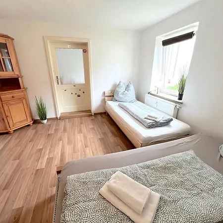 Apartament Ii 6 Personen - Monteurzimmer - - Grosskoellnbach *